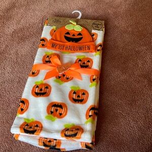 Halloween /blanket/cap new very soft
